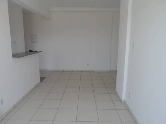 #72 - Apartamento para Venda em Guaratinguetá - SP - 2